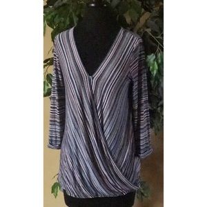 Jessica Simpson Nursing Blouse, Size Small.